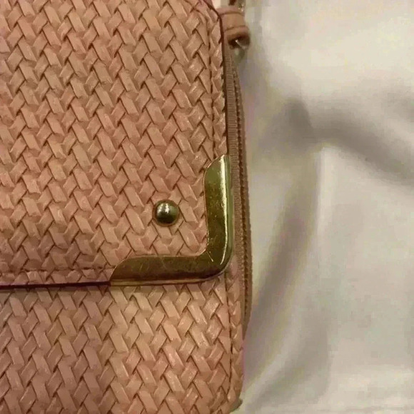 Bueno‎ Crossbody Bag - Picture 4 of 9